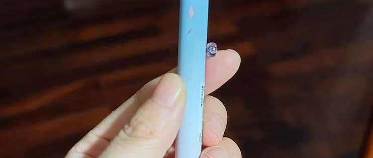 按动卡通解压中性笔 滚珠笔尖学生刷题速干黑笔