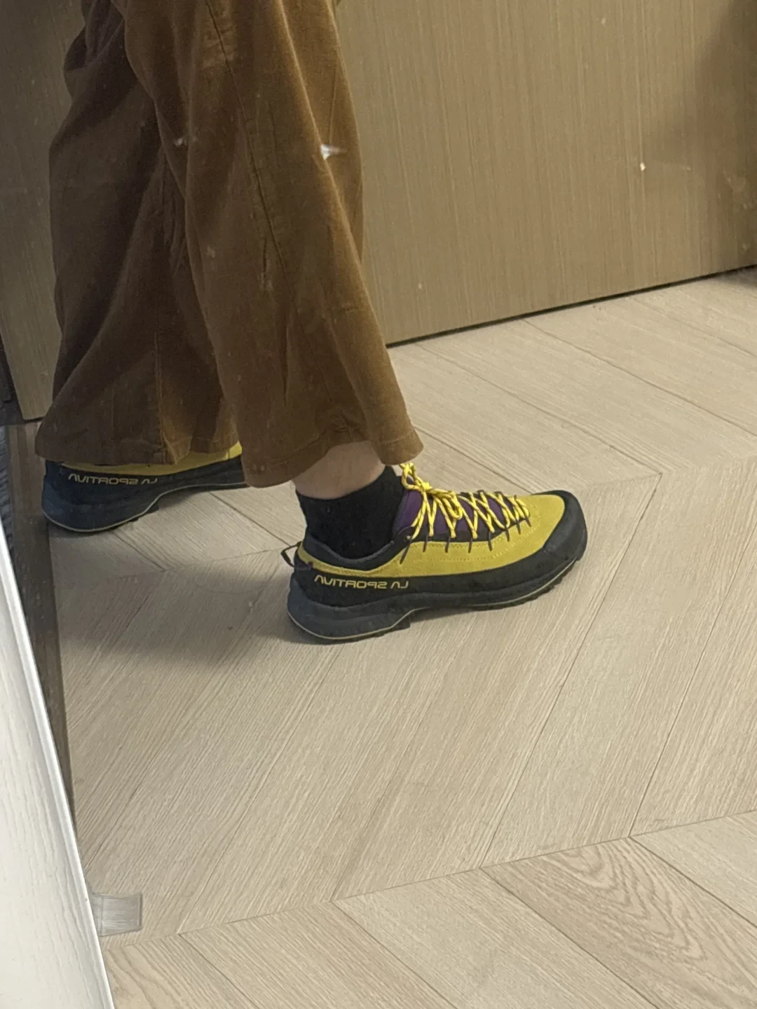 光TX4就五个兄弟，26款TX5 EVO又添两号：“拉丝”徒步鞋的版本名先对齐，双11再谈加购