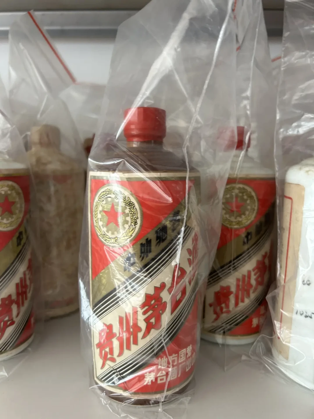 鸭溪窖老酒潮：酒厂在清算，老酒要300，交情怀税前先过三关