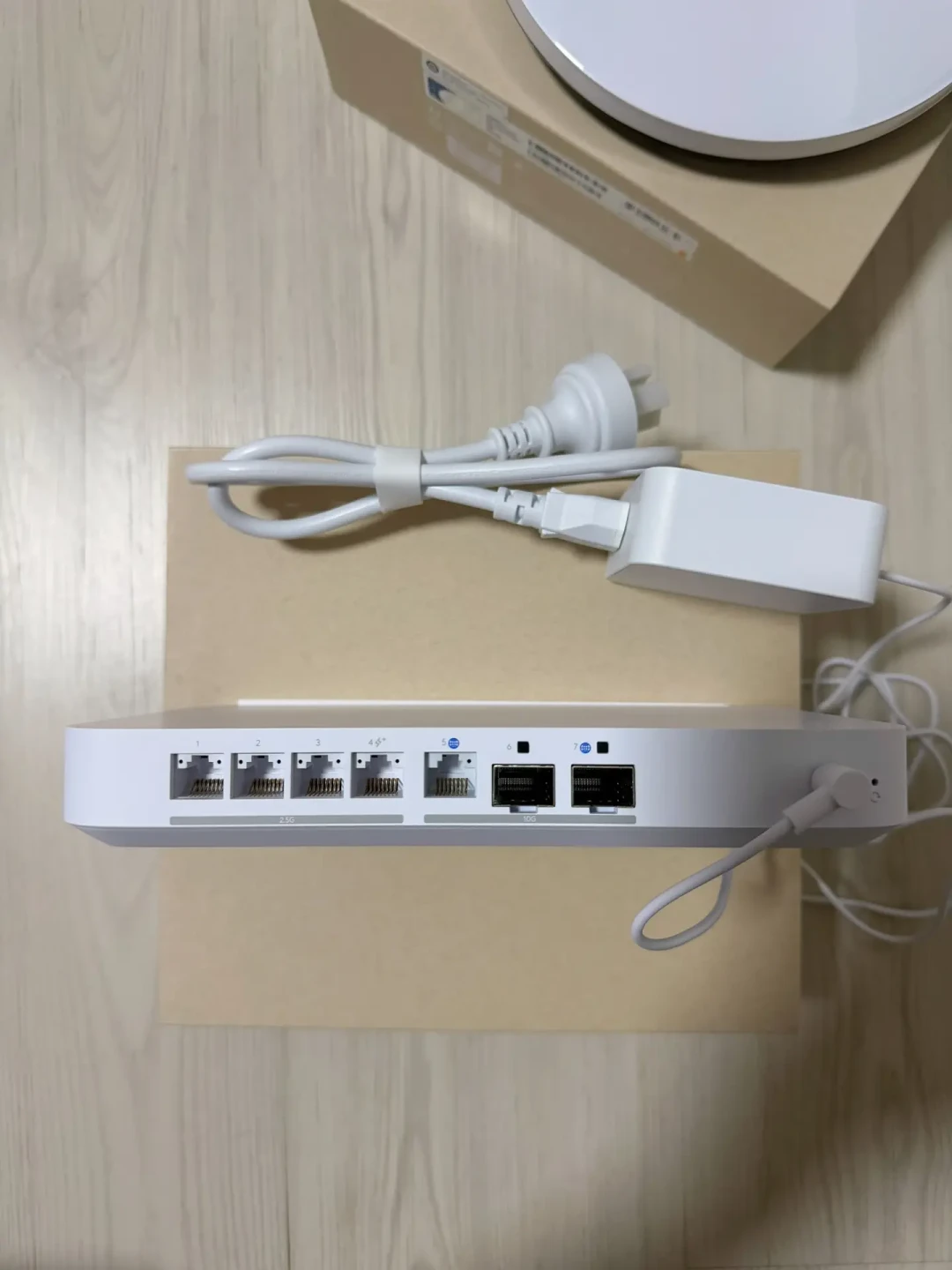 想远程管 UniFi？先别开端口转发：四条路走哪条、设备端五个坑怎么绕，入坑才算走完最后一步