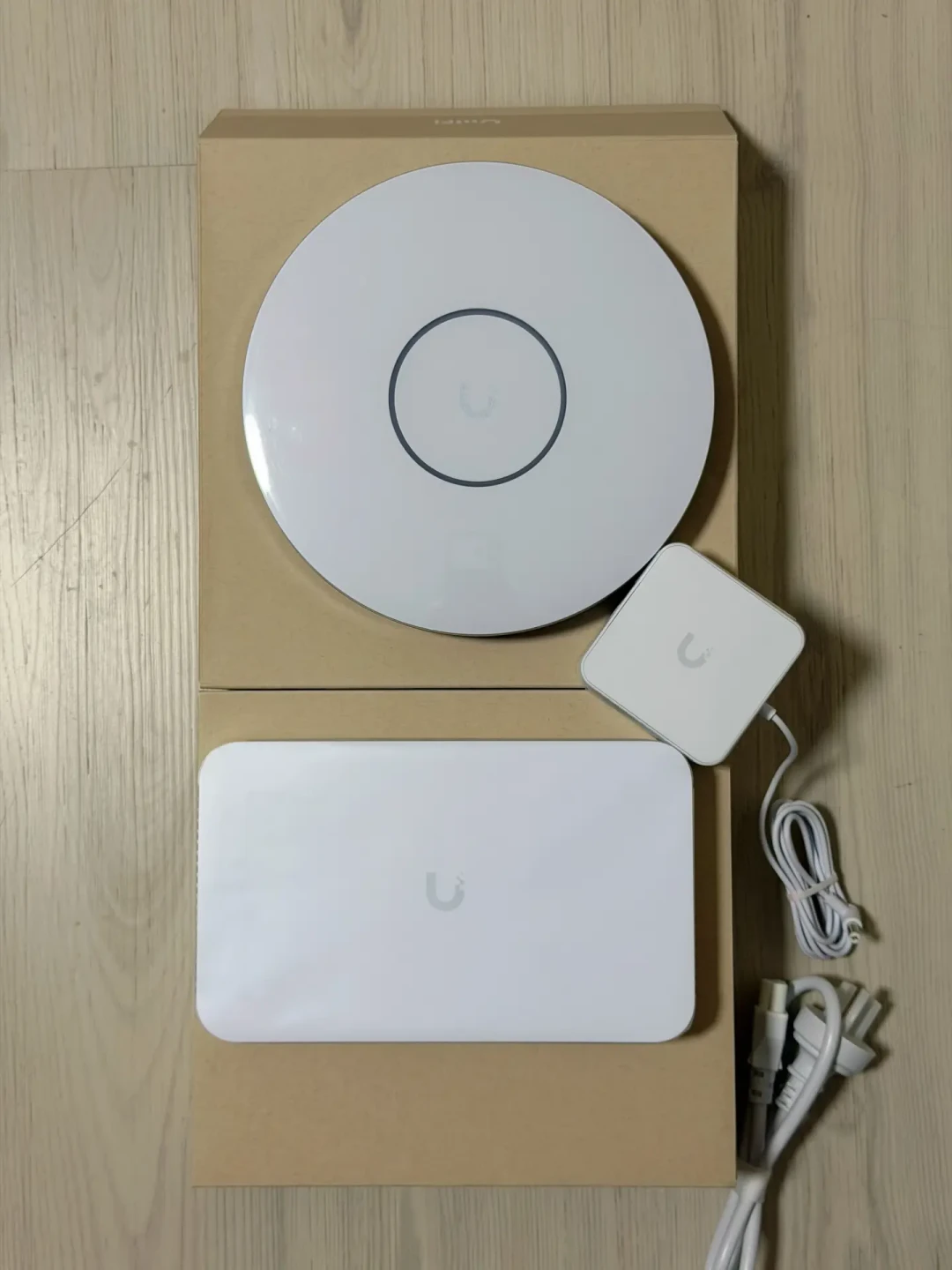 想远程管 UniFi？先别开端口转发：四条路走哪条、设备端五个坑怎么绕，入坑才算走完最后一步