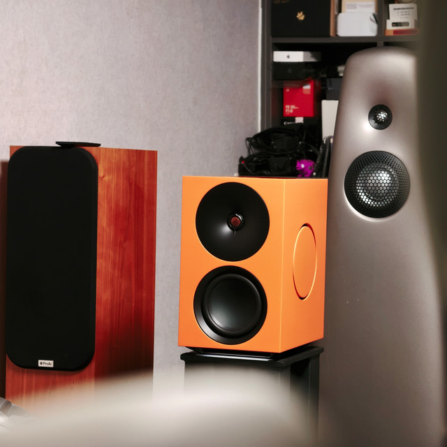 发烧友都应入手一对剑桥Cambridge Audio LR X音箱！九段把玩随笔