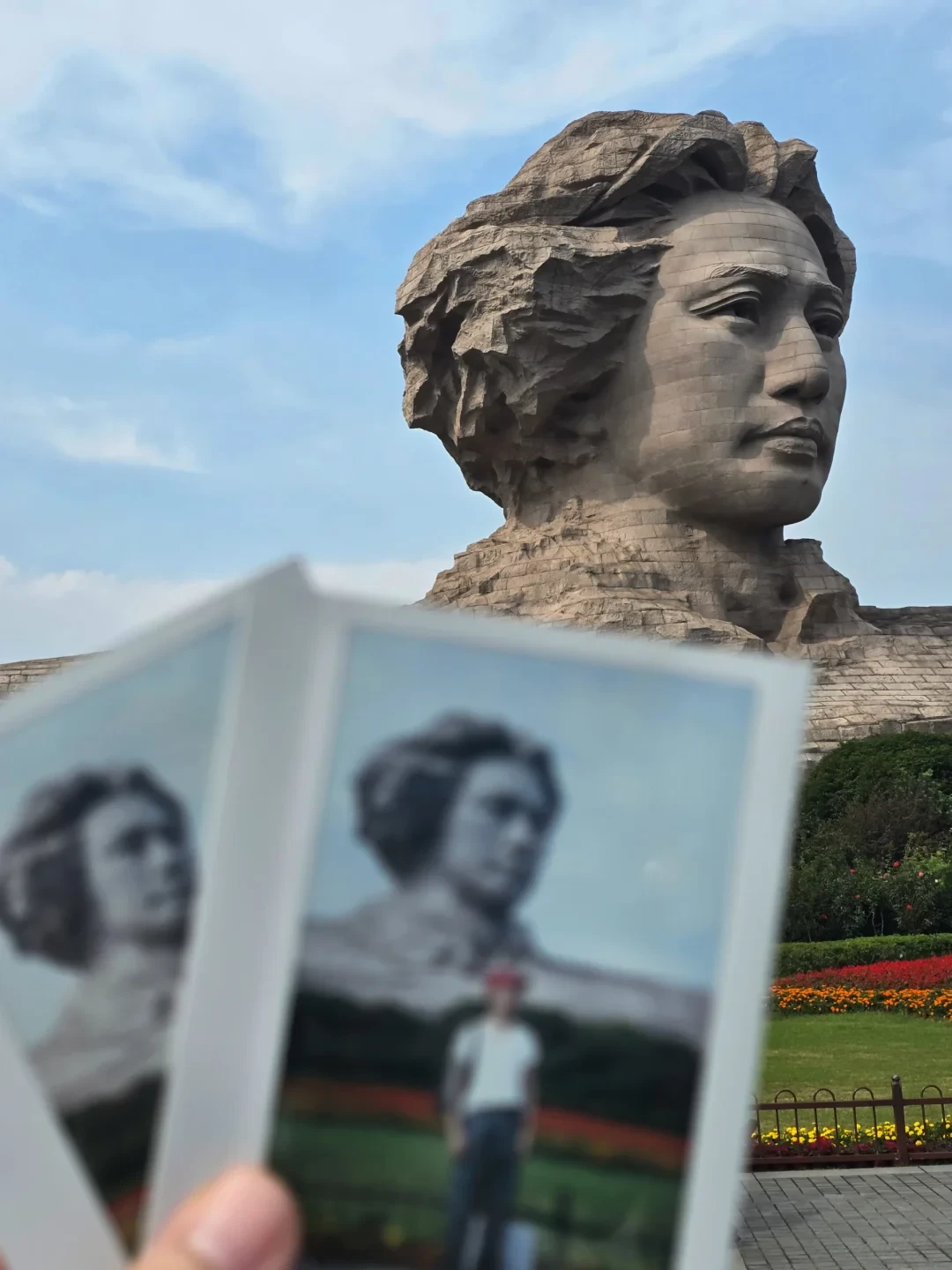 景区拍立得9.9和35一张:我把20多个摊子的报价拉平了,哪个价位值得掏、哪个纯出废片