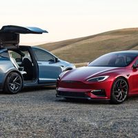 老款 Model S/X 开始接收 FSD v14 Lite：先看清算力瓶颈，再决定要不要点“更新”