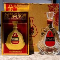 重阳送金门高粱，别只认白金龙：先读懂酒标上那两个字