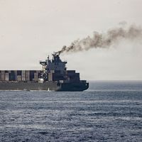 国际原油如何影响国内油价？一文读懂调价机制与周期