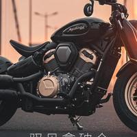 女生骑Bobber是什么体验？奔达拿破仑250颜值与上手感受分享