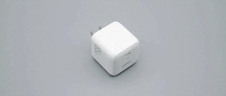 跑满 iPhone 18 AVS 快充，IDMIX 65W 氮化镓充电器评测