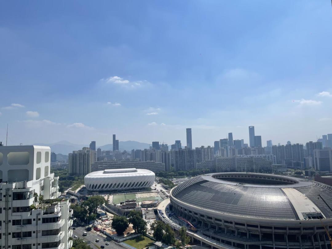 黄明昊深圳拼盘进入倒计时:票价一周从八折滑到七折,现在上车还是蹲底?