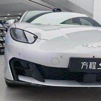 18.99万起，方程豹第一台轿跑入门满配值不值？我去4S店看了实车