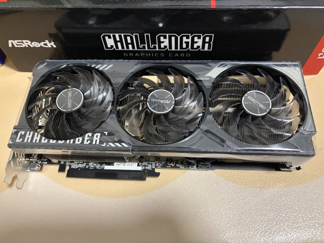 十天7波软件更新:ROCm驱动、A卡DLSS类超分、免费算力都来了,华擎9070XT和R9700玩家先对完这三本账