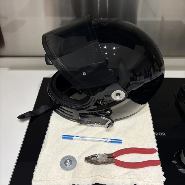 双11，SHOEI车主开始分第二笔账：全盔找槽、复古拆槽，品牌先问队友戴什么