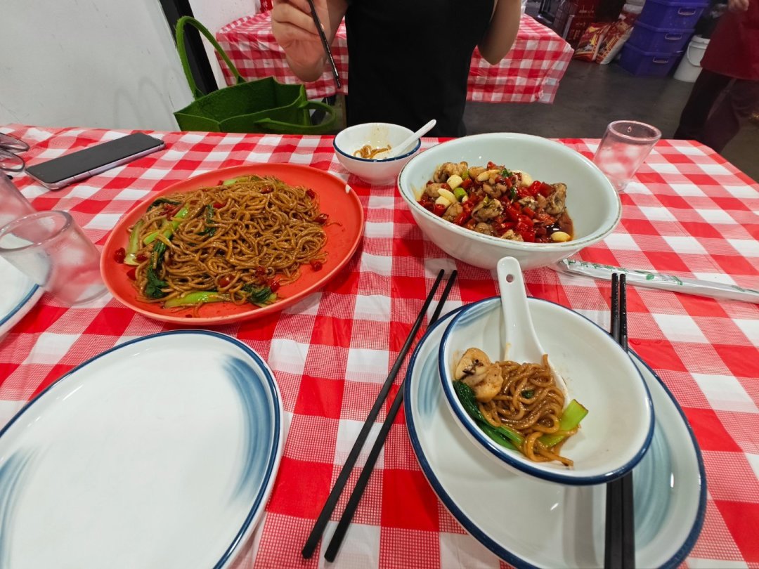 头灶师傅在家也炒不出店里的味？换灶、换锅前先算清火力、水分、锅三笔账