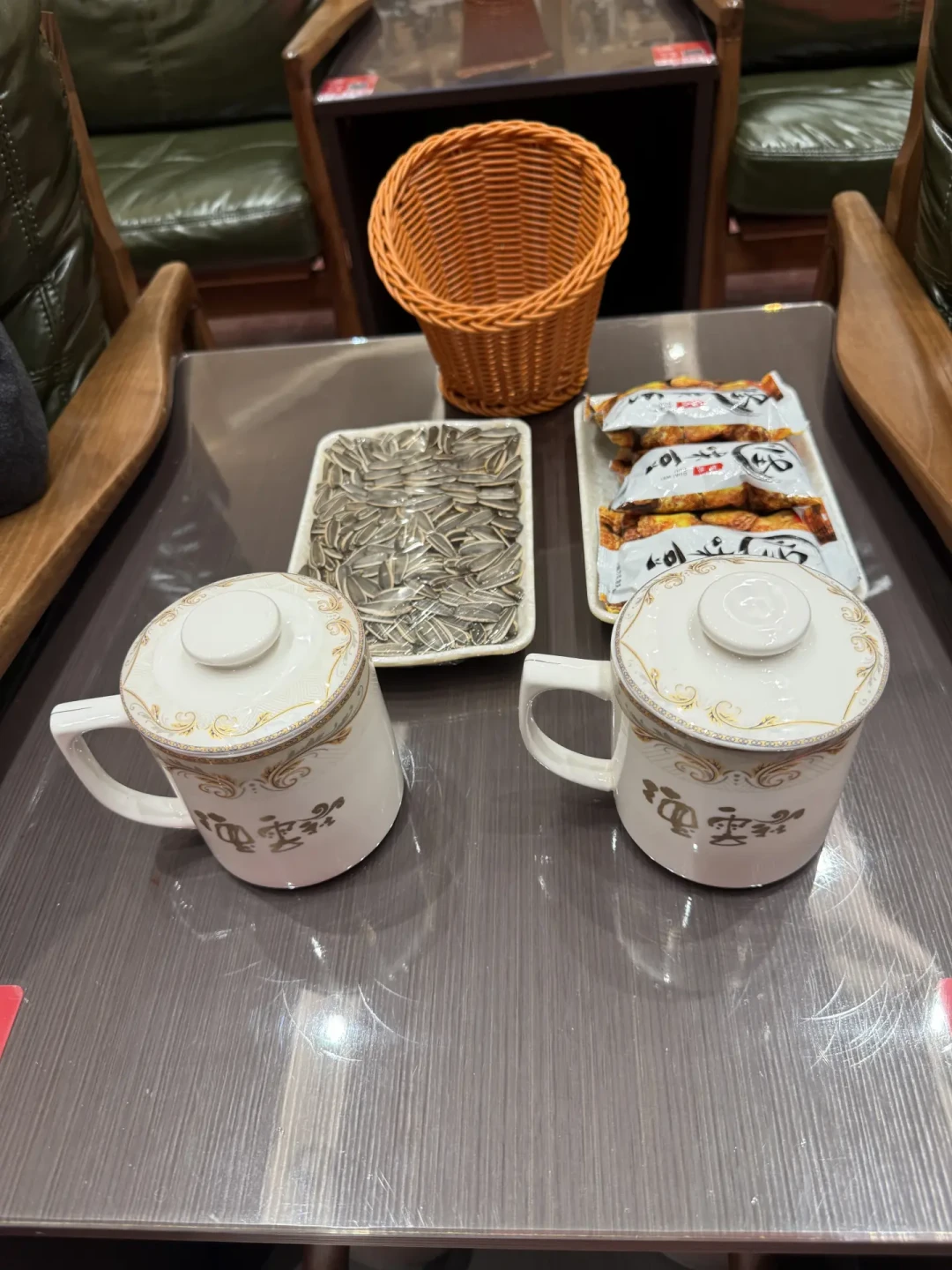 郭德纲商演停摆60多天,德云社节目单照常发:我把两期排期和打折票源逐条对完——现在是捡漏窗口,还是“没人看”的真信号?