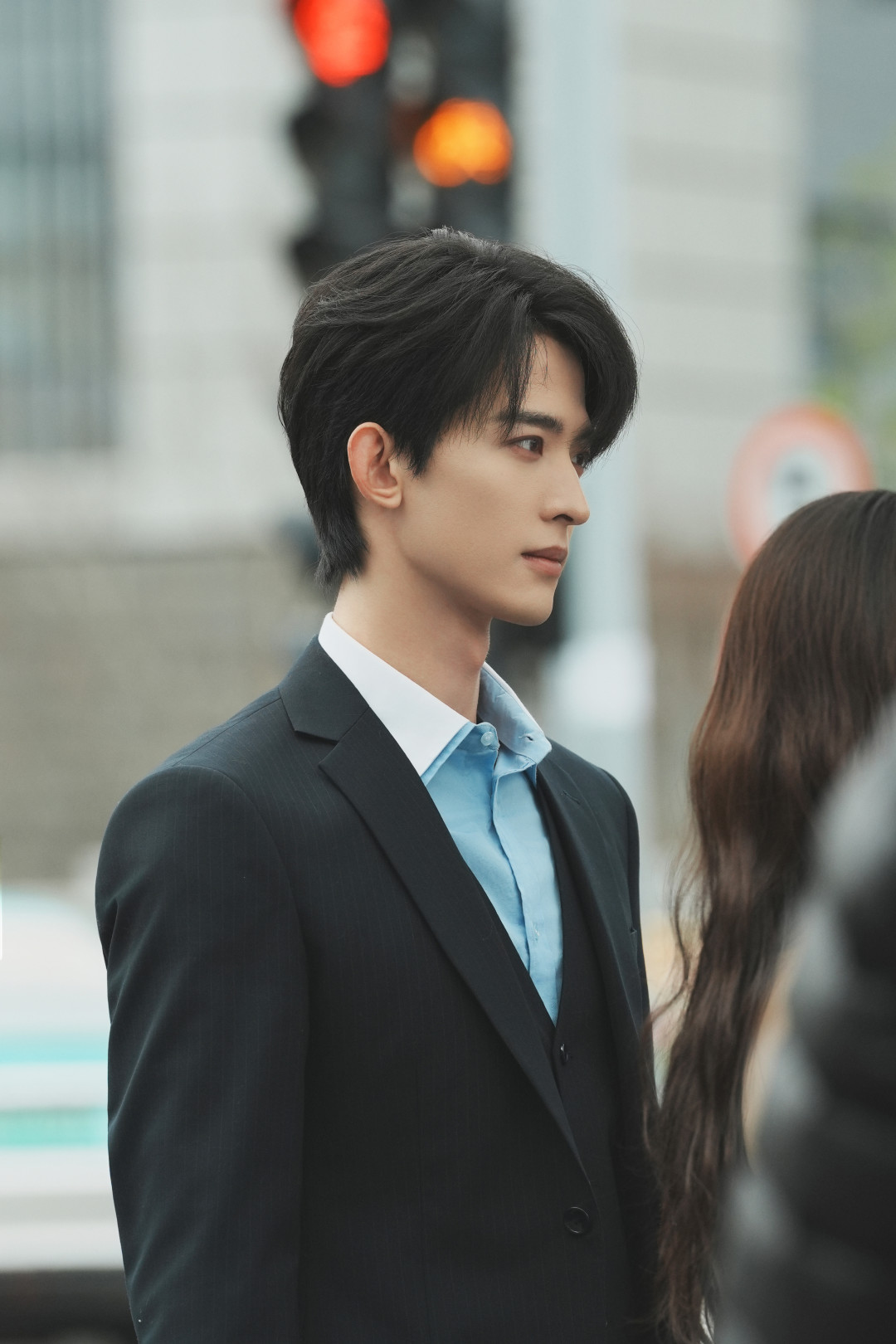 《美人余》第10集播完,焦旭的兔子玩偶被全网破译:哪些是事实,哪些还只是猜测