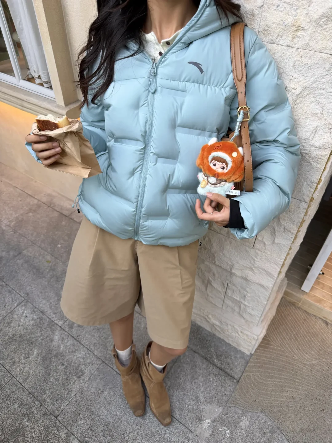 今晚付尾款前，先弄清安踏「面包」里塞的是鸭绒还是鹅绒