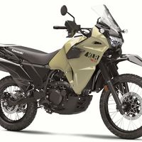 KLR650 DF官图发布：护手、护杠、尾架全做成原厂标配，等引进、走平贸、换国产，三本账先算完