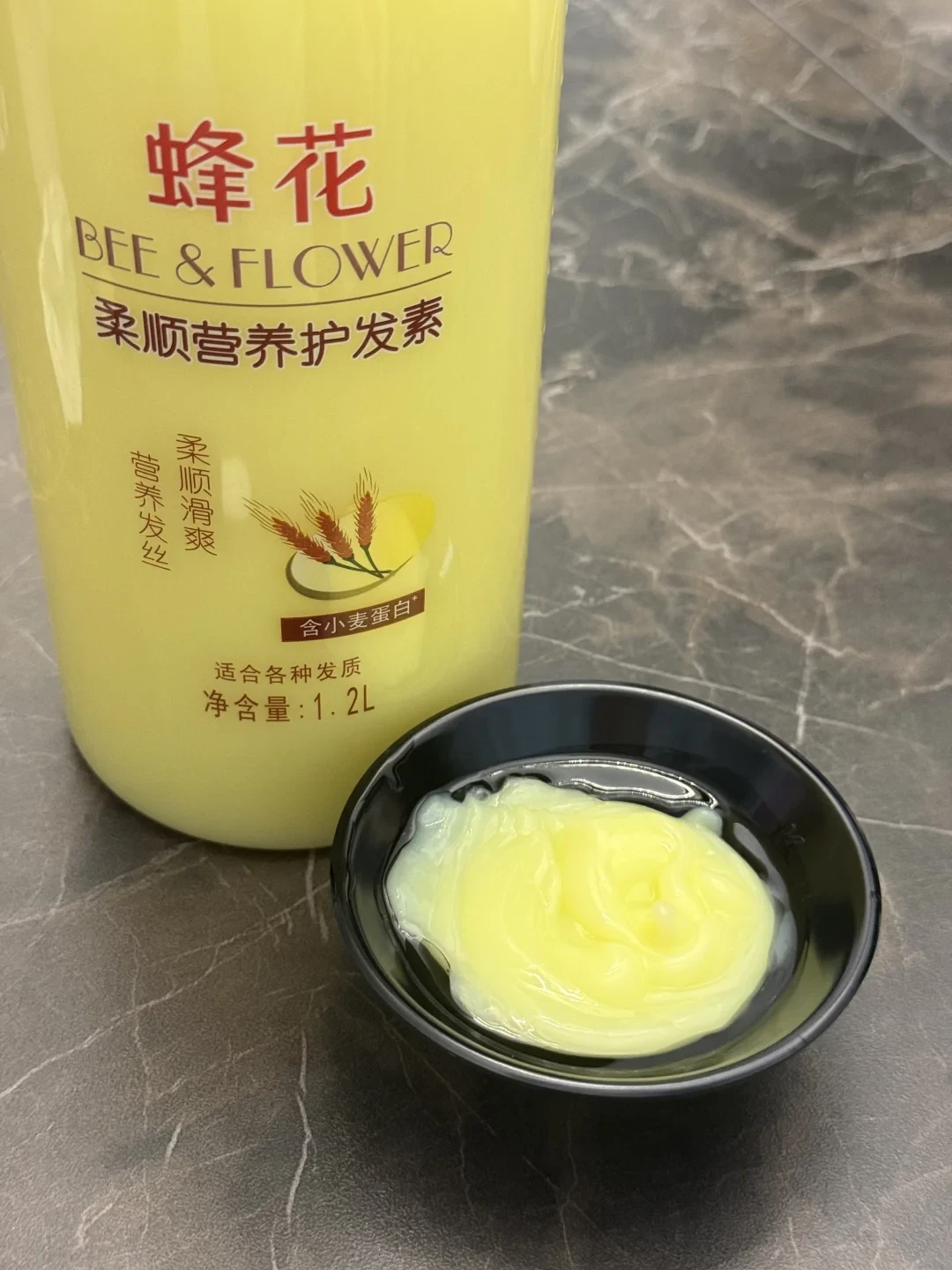 椰子油护发大风又刮回来了:我把40篇实测与翻车帖放在一起对比,成败根本不取决于油