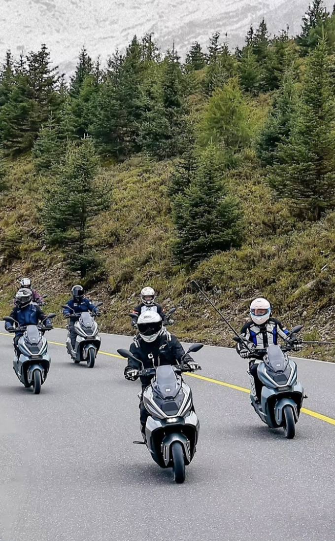 极核电动车