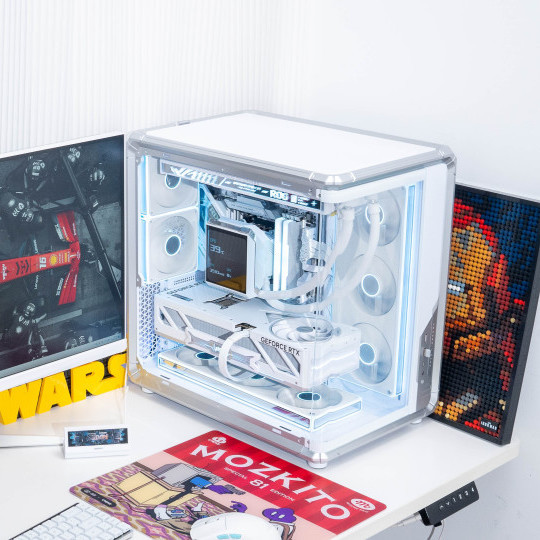 华硕X870E吹雪NEO+七彩虹5080白火神+X400CG：无A柱海景房装机