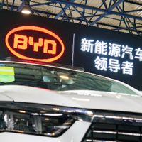 李柯的“秘诀”是又买十艘船：比亚迪船队迈向18艘，为何运力仍要等2027