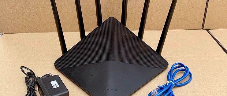 卧室信号一格？闲鱼大量涌入TP-LinkWDR7660，花28块立马全屋满格