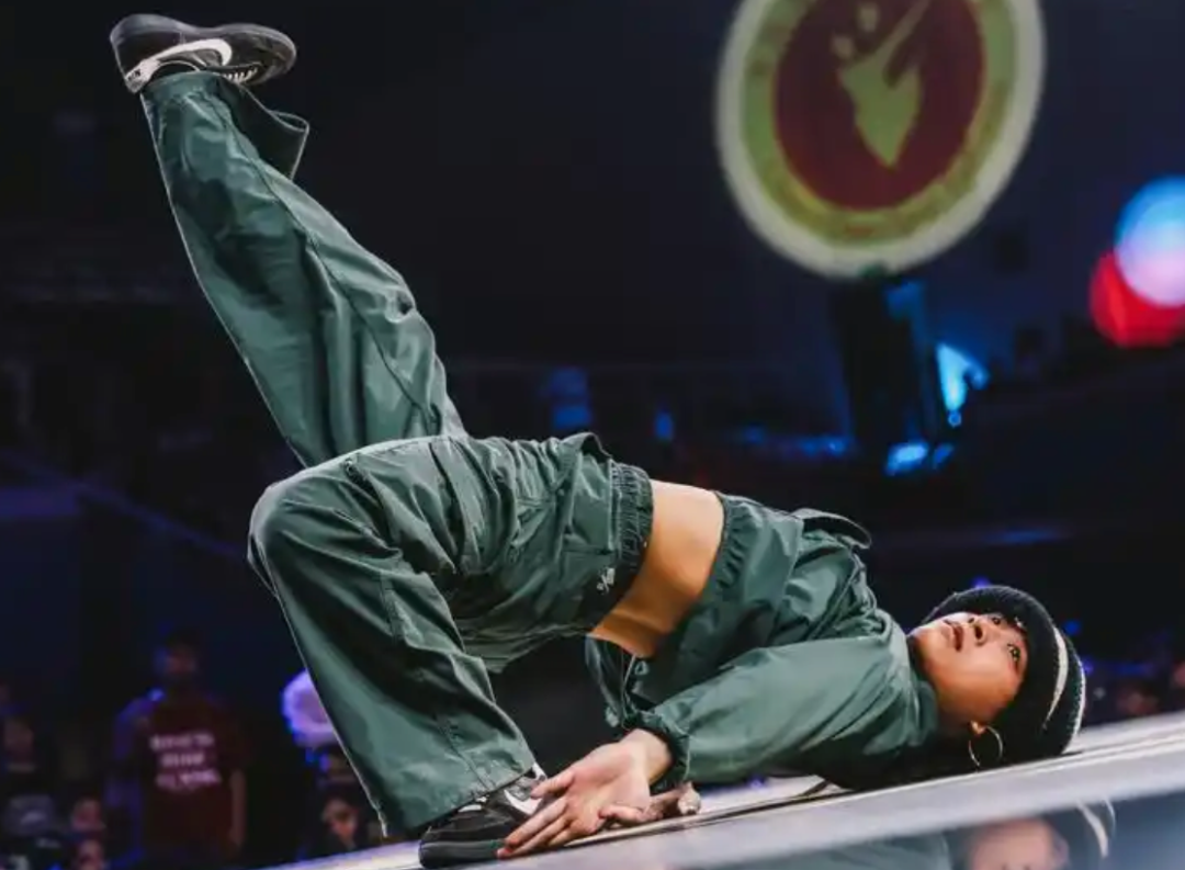 “郭朴18岁夺金”撞上“青奥会半个月后开幕”：霹雳舞被奥运除名后，观赛党先把赛制、阵容、日历这三本账对完