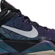 科技不够情怀凑！明年的Kobe 7主打好色？