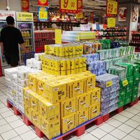 五块二半斤的果泥啤酒：背标这3行字，分清真果还是糖水