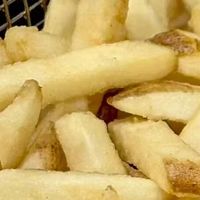 喜茶支起油锅卖薯条了！门店现炸，耗时5小时……