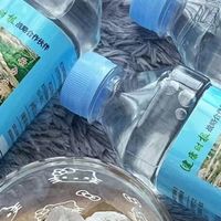 白酒消费不行了，“酒搭子”名仁苏打水如何破局？