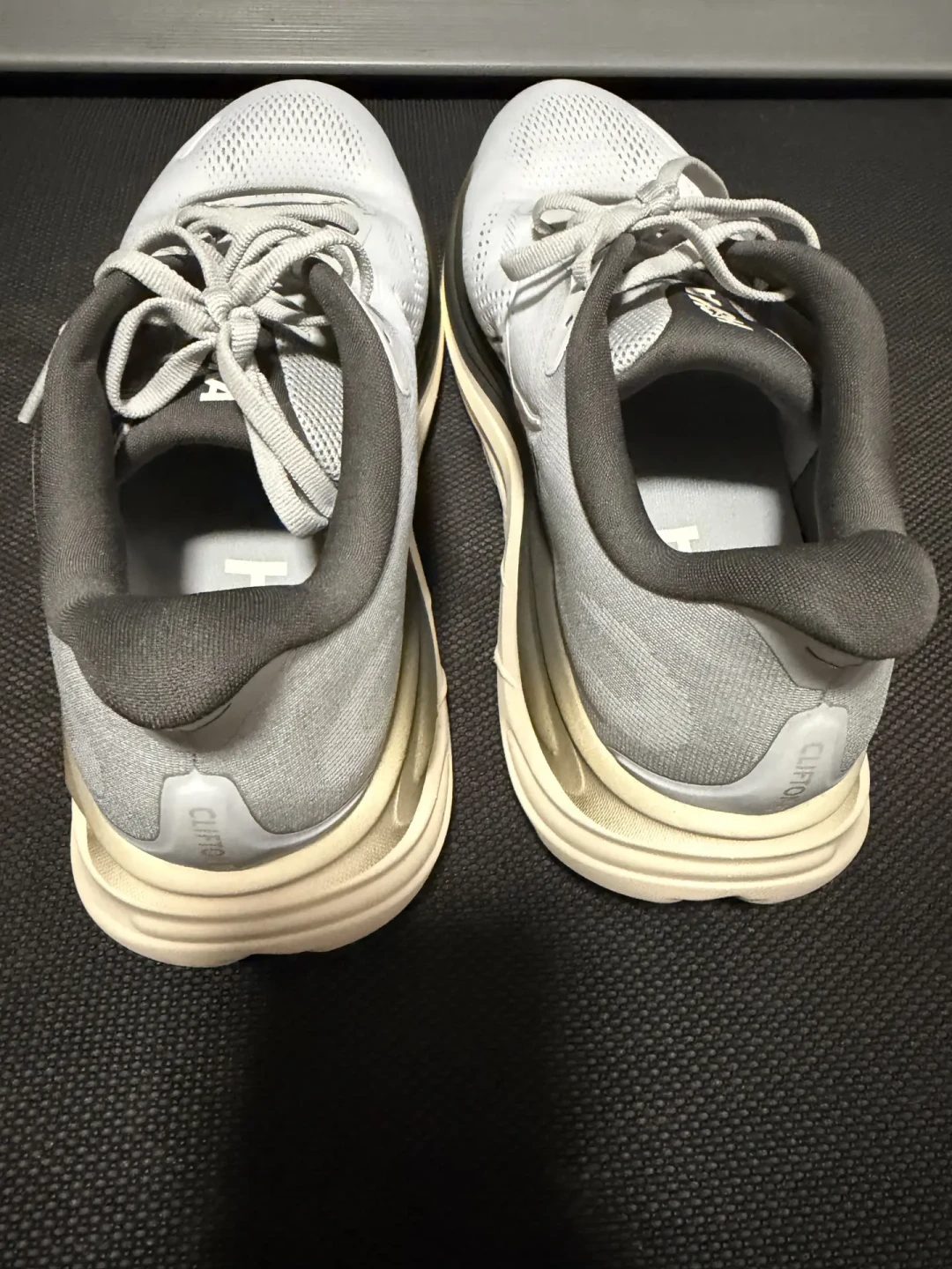 双11第一双HOKA,别急着抄