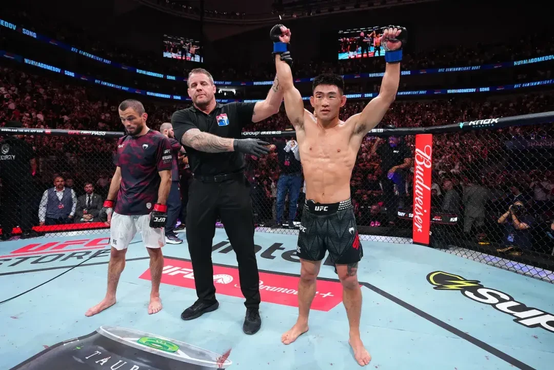 谁赢都得打宋亚东！梅拉布公开叫阵，中国首位男子UFC冠军还有多远