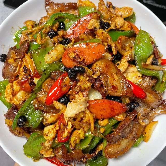 臻三环炒不出你想要的那口"锅气"，到底怪谁：火力派、热锅派、腌锅派吵到十月，先对完自家灶头这三笔账