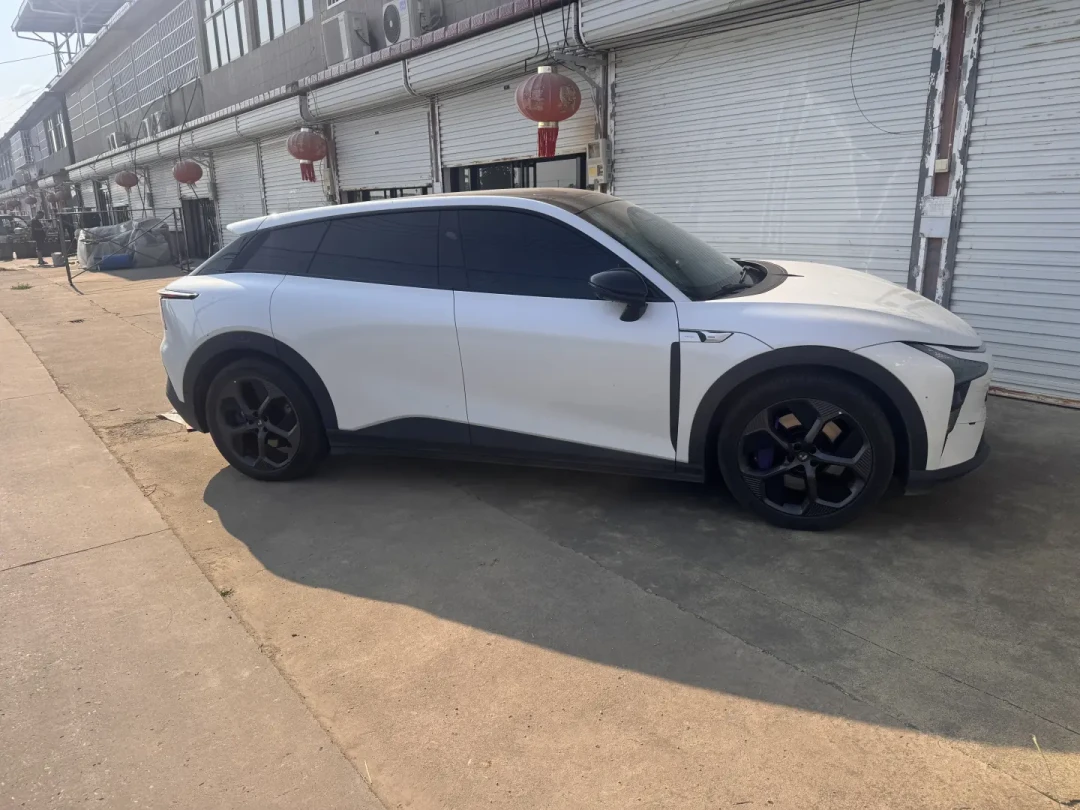 威马发了条讨薪帖，转头就删了：极越车主，这出重整预演你得看完