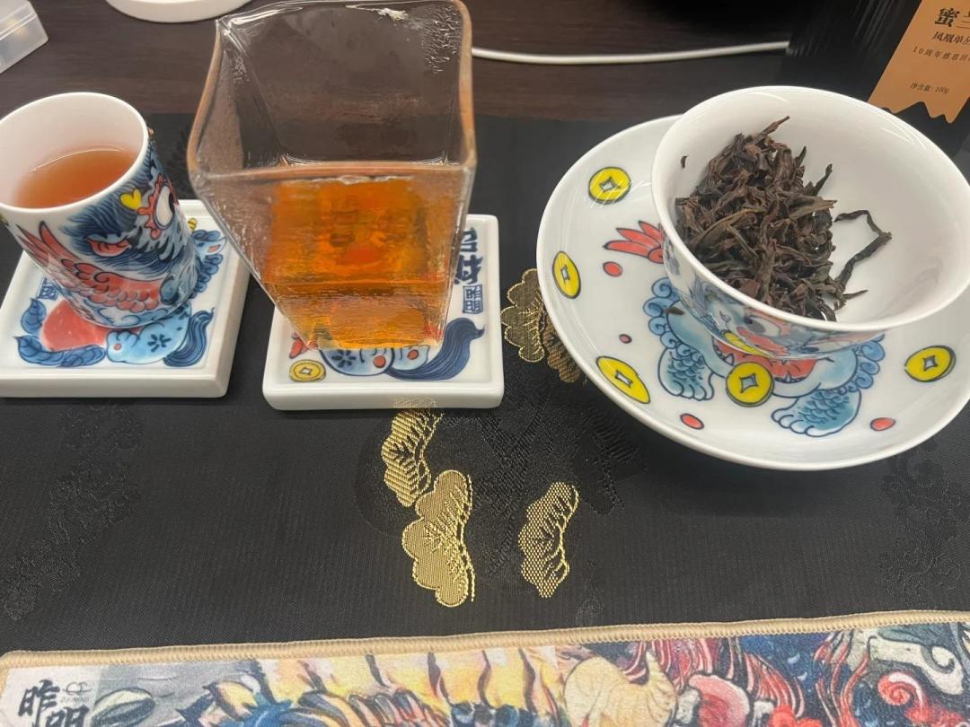 凤凰茶农发帖
