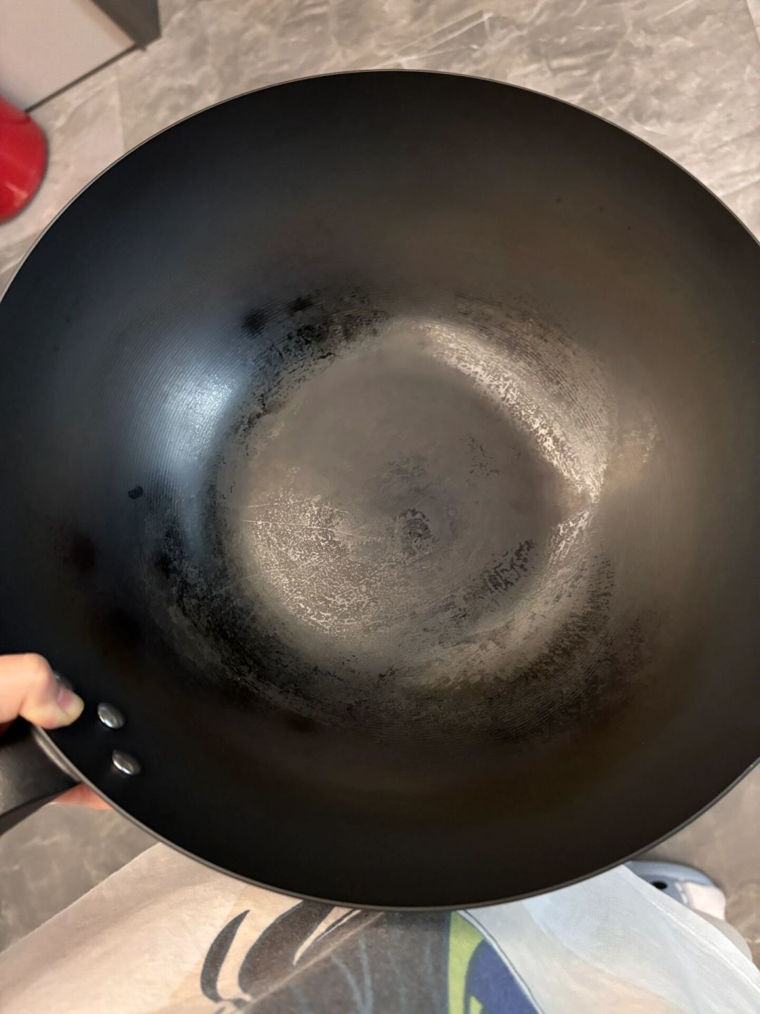 窒化铁锅被吹成