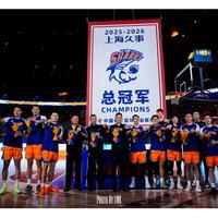 34分大胜！戒指之夜上海开门红：拉塞尔首秀21分，王哲林18篮板升历史第3