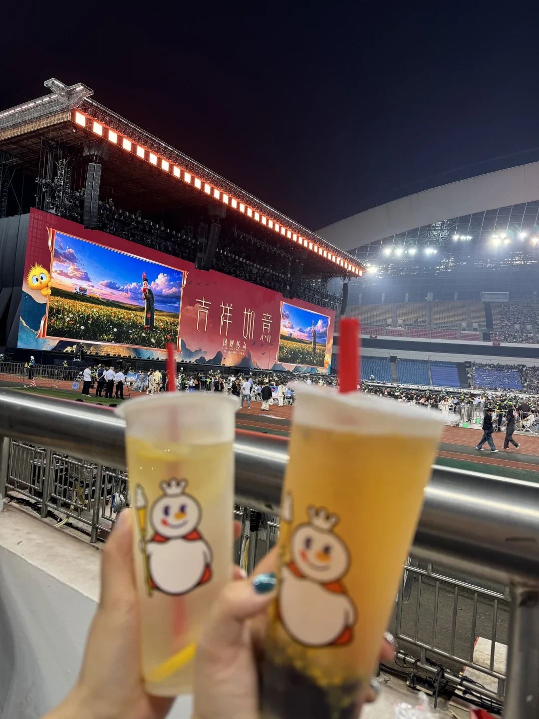 奶茶能带进、瓶装水却要被拦：Q4演出季进场前，先看懂演唱会安检的