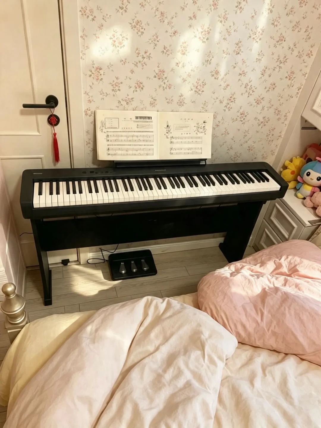 「KB319双11喊到2650」撞上「越蹲越贵的PX870」：第一次买琴的人，先把品类、标尺、水军三本账对完