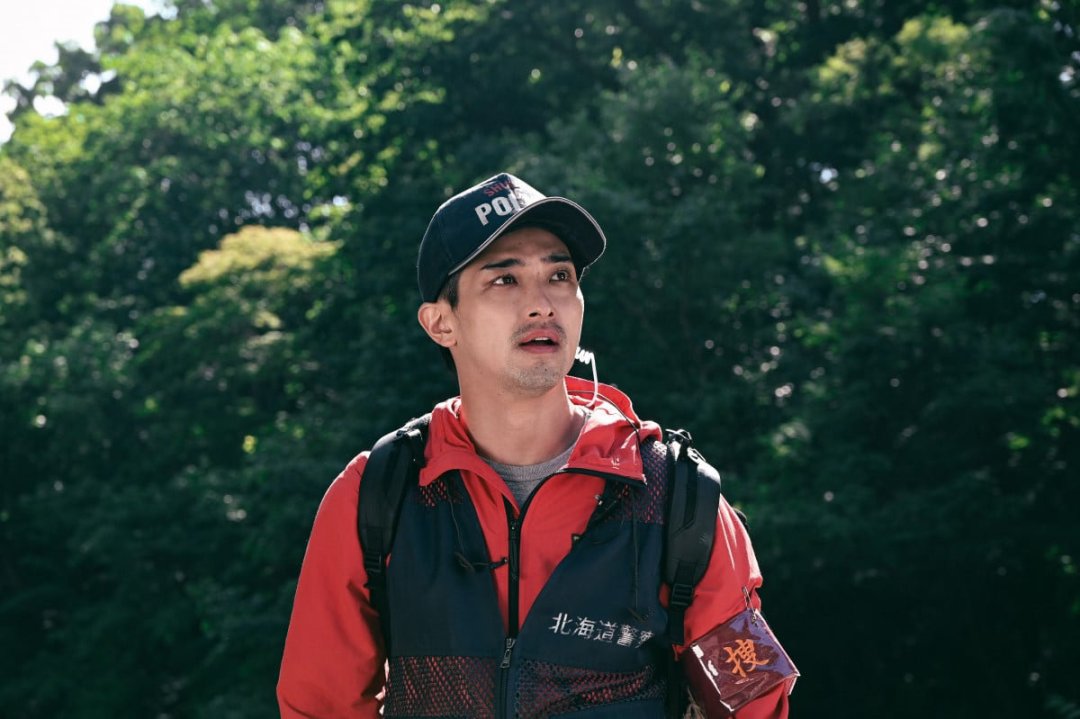 LOST10山岳搜救剧照