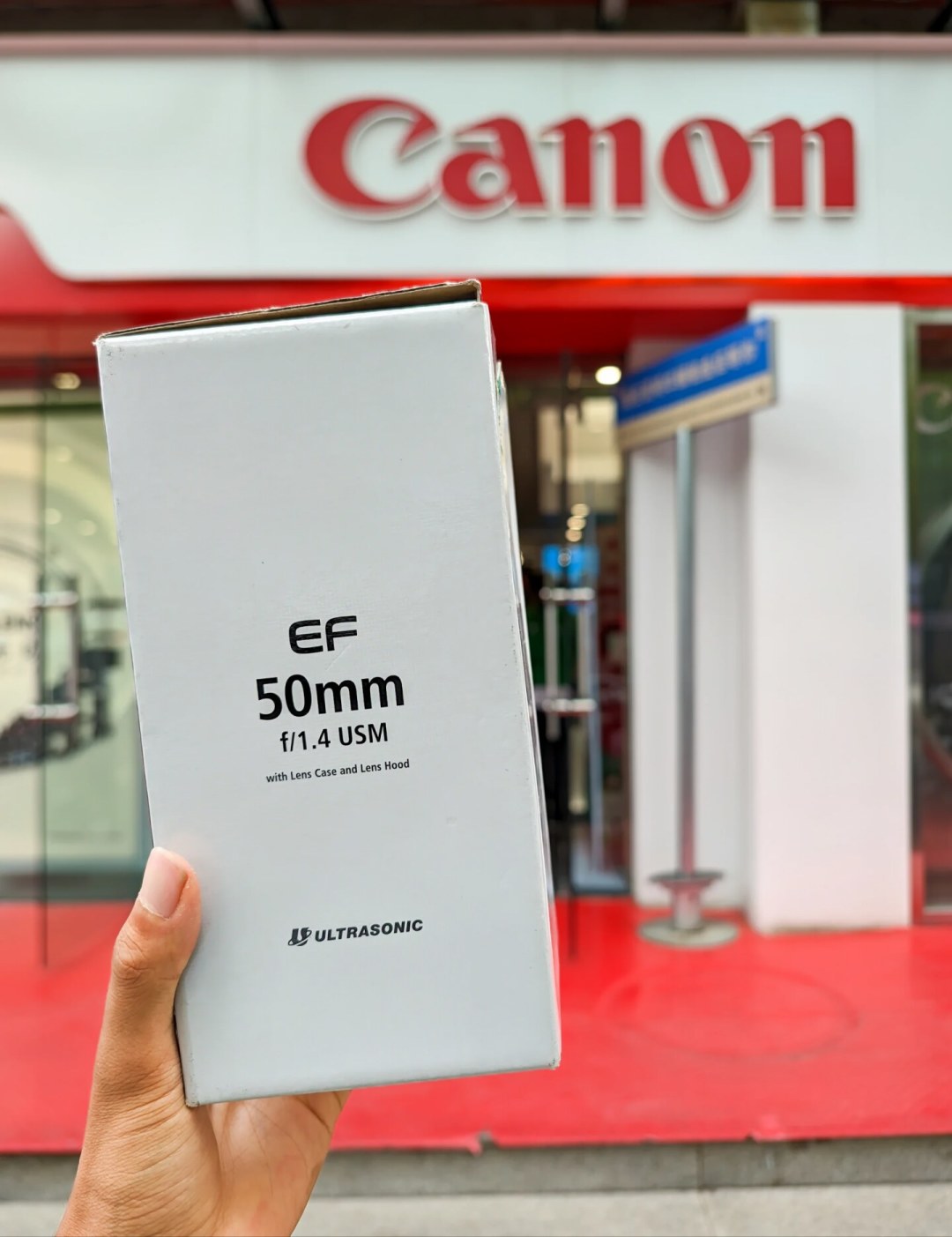 「小痰盂650、17-40L跌进900」撞上「EF 50/1.4最后一颗全新被秒」:双11前蹲EF镜头的转接党,20号晚8点闸门前,先把价梯、转接、风险这三本账对完