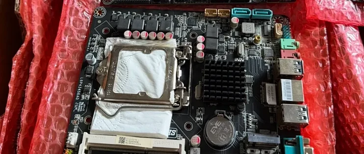 大量百元H110D3一体机主板涌入咸鱼，支持6-9代处理器，支持DDR3