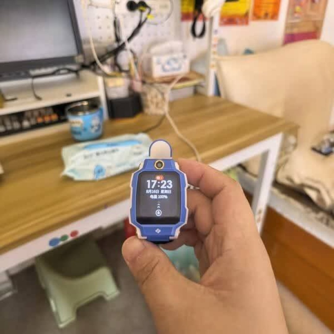 商洛新规刚获批生效，教育局口径连智能手表一起管：对完广州授权式、深圳分类式和两轮校际口径，双11下单前，先问班主任这一句