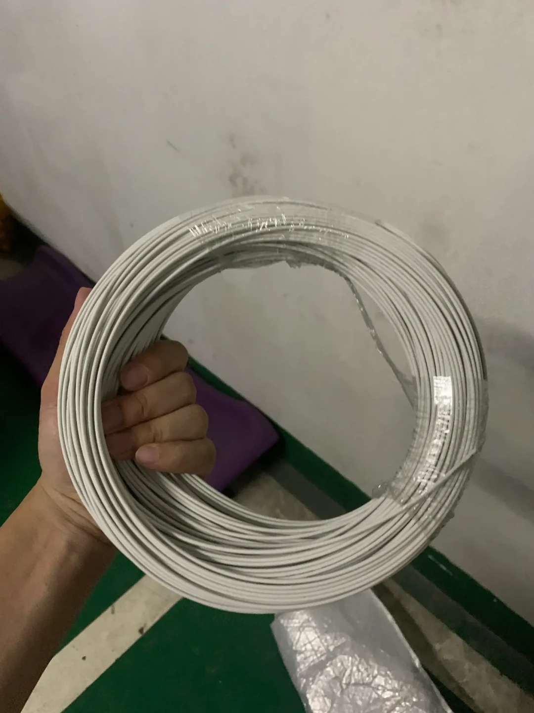 不埋光纤就是砸墙后悔？先看完FTTR合约里那20块/月、254条蓝绿接头之争再进水电阶段