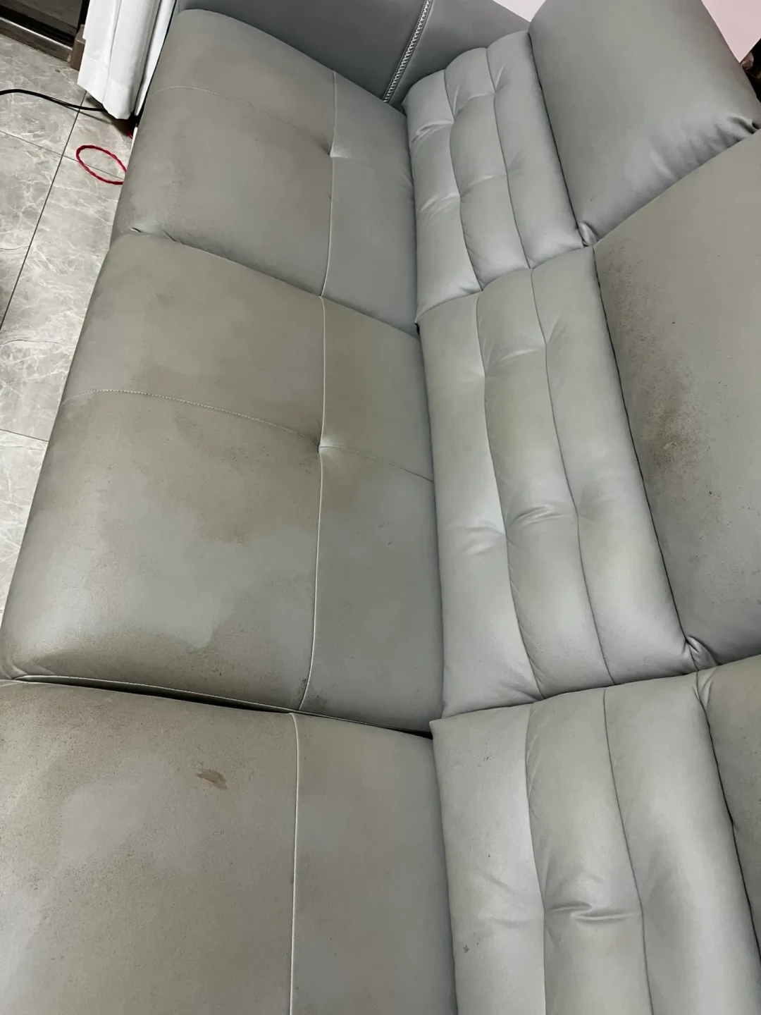 布艺沙发污渍怎么擦才不留水印?