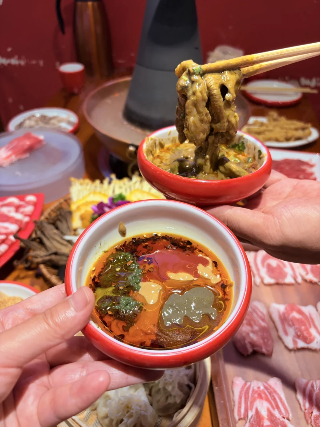 火锅的哲学问题网友想破头,中国人其实早吃出了答案