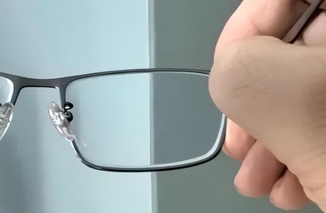 眼镜