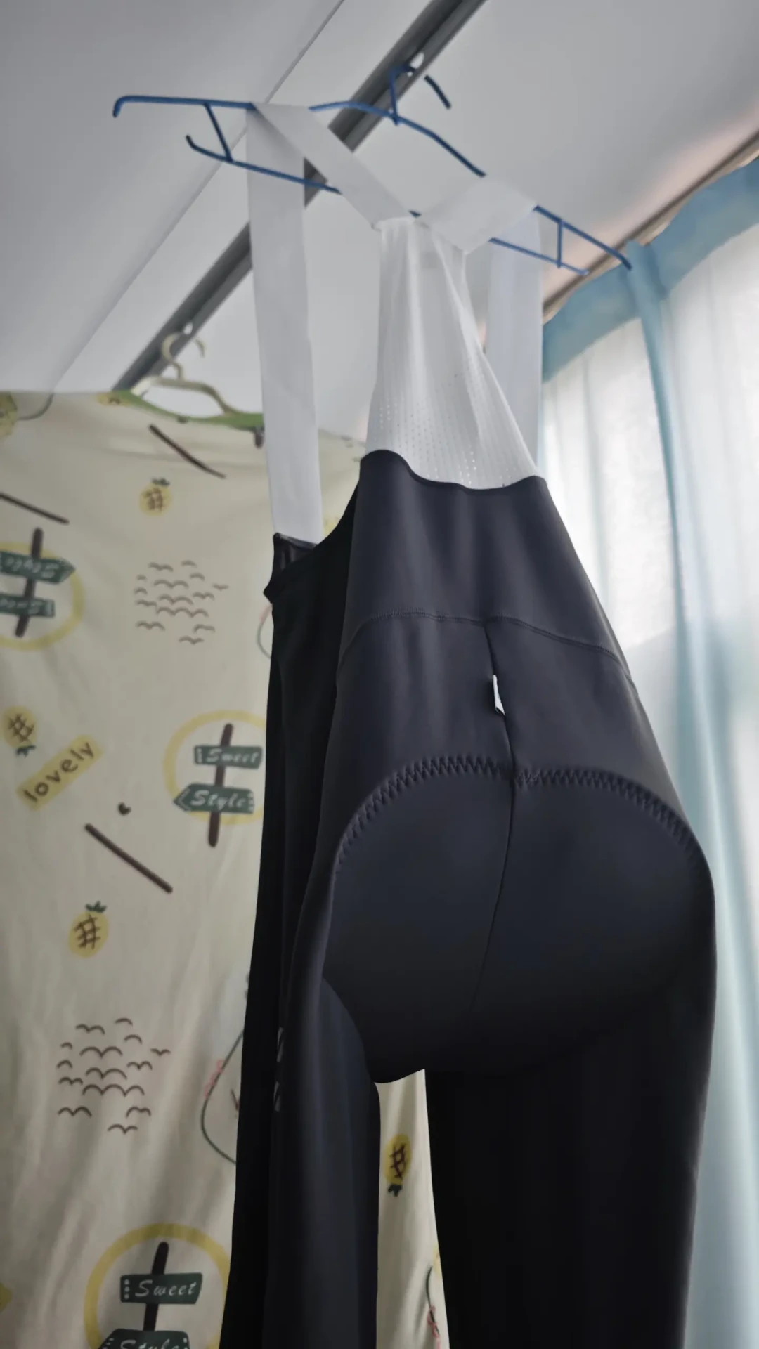 拆了一整箱Rapha的软广,和5℃短袖上山的老鸟:双11动冬季骑行服前,山地党先把汗、风、温度这三个数对一遍