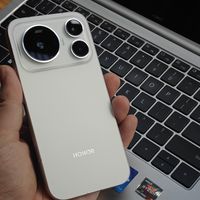 6.37 寸 8000mAh，荣耀Magic9到手开箱